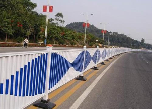 道路护栏