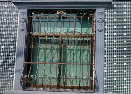 铁艺护窗