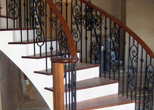 铁艺楼梯