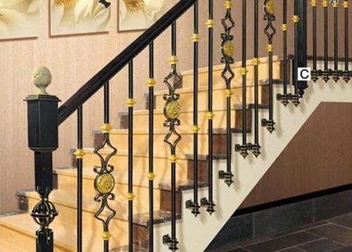 铁艺楼梯
