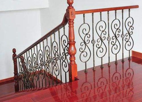 铁艺楼梯